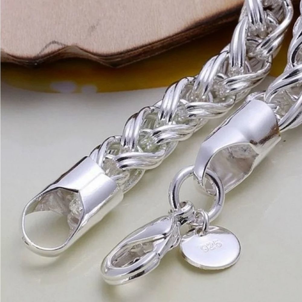 Women's .925 Sterling Silver Stamped 4 MM Twist Braided Bracelet 8" - Picture 3 of 4